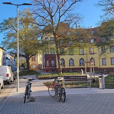Wohnung Medicus, 3 Zkb, Balkon, Garten, Naehe Stadtpark, Ruhig 凯撒斯劳滕 外观 照片